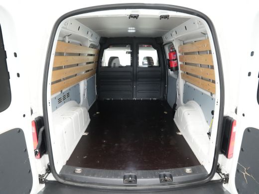 Volkswagen Caddy 2.0 TDI 102pk L2H1 BMT Maxi Trendline Navigatie Parkeersensors ActivLease financial lease