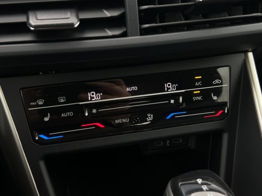 Volkswagen Polo 1.0 TSI Life Edition | CarPlay | IQ Light | Virtual Cockpit | DAB+ ActivLease financial lease
