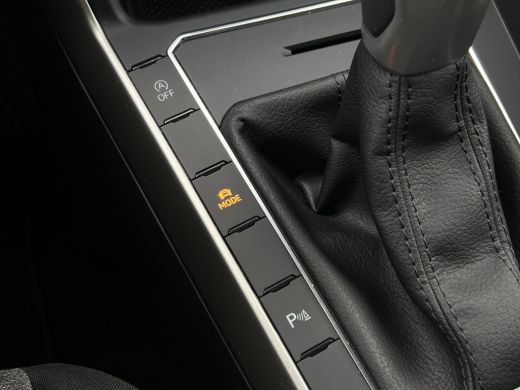 Volkswagen Polo 1.0 TSI Life Edition | CarPlay | IQ Light | Virtual Cockpit | DAB+ ActivLease financial lease