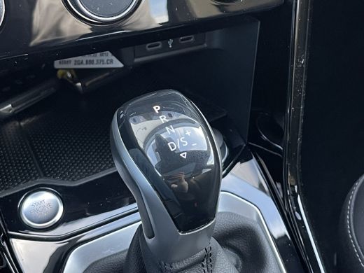 Volkswagen T-Roc 1.5 TSI Style | Pano | CarPlay | ACC | IQ Light | DAB+ | 18 inch ActivLease financial lease