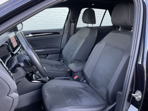 Volkswagen T-Roc 1.5 TSI Style | Pano | CarPlay | ACC | IQ Light | DAB+ | 18 inch ActivLease financial lease