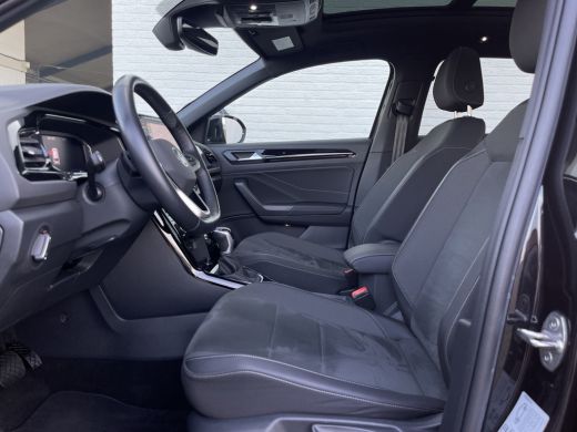 Volkswagen T-Roc 1.5 TSI Style | Pano | CarPlay | ACC | IQ Light | DAB+ | 18 inch ActivLease financial lease