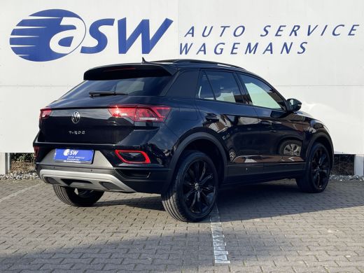 Volkswagen T-Roc 1.5 TSI Style | Pano | CarPlay | ACC | IQ Light | DAB+ | 18 inch ActivLease financial lease