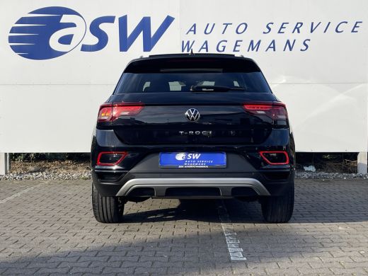 Volkswagen T-Roc 1.5 TSI Style | Pano | CarPlay | ACC | IQ Light | DAB+ | 18 inch ActivLease financial lease