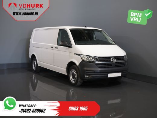 Volkswagen Transporter 2.0 TDI L2 BPM VRIJ! NL Auto/ Carplay/ Cruise/ Airco/ Navi/ PDC Volkswagen Transporter 2.0 TDI L2 BPM VRIJ! NL Auto/ Carplay/ Cruise/ Airco/ Navi/ PDC