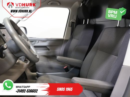 Volkswagen Transporter 2.0 TDI L2 BPM VRIJ! NL Auto/ Carplay/ Cruise/ Airco/ Navi/ PDC ActivLease financial lease