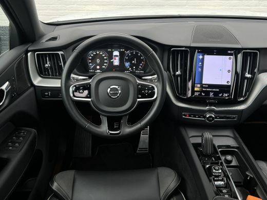 Volvo  XC60 2.0 B4 R-Design | Pano | CarPlay | Camera | LED | DAB+ | 19 inch ActivLease financial lease