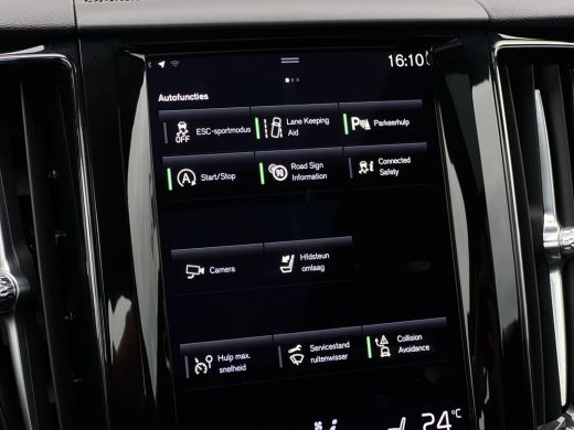 Volvo  XC60 2.0 B4 R-Design | Pano | CarPlay | Camera | LED | DAB+ | 19 inch ActivLease financial lease