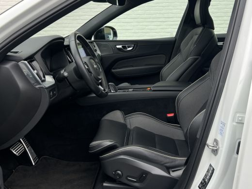 Volvo  XC60 2.0 B4 R-Design | Pano | CarPlay | Camera | LED | DAB+ | 19 inch ActivLease financial lease