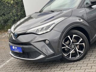 Toyota C-HR 2.0 Hybrid Team D | CarPlay | Camera | ACC | LED | DAB+ | Keyless | 18 inch