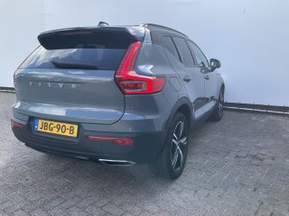Volvo  XC40 1.5 T5 262pk PHEV R-Design Leer Pano.dak BLIS Trekhaak Twin Engine