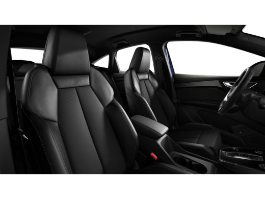 Audi Q4 e-tron S edition Competition | Achterklep, automatisch bedienbaar | Achteruitrijcamera | Adaptive cruise... ActivLease financial lease