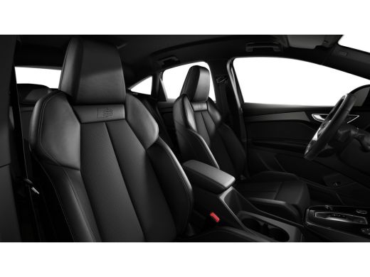 Audi Q4 e-tron S edition Competition | Achterklep, automatisch bedienbaar | Achteruitrijcamera | Adaptive cruise... ActivLease financial lease