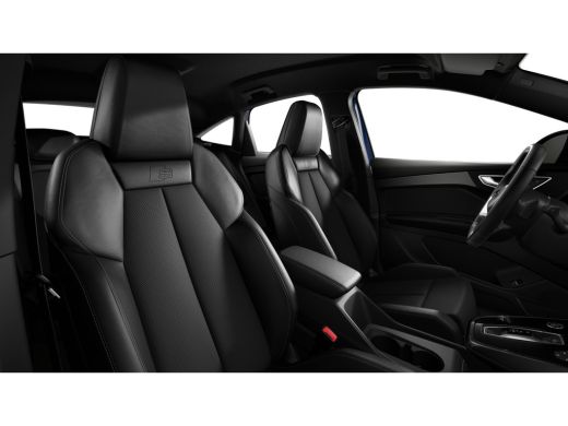 Audi Q4 e-tron S edition Competition | Achterklep, automatisch bedienbaar | Achteruitrijcamera | Adaptive cruise... ActivLease financial lease
