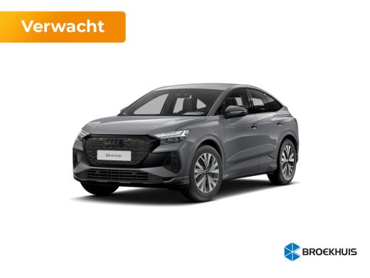 Audi Q4 e-tron S edition Competition | Achterklep, automatisch bedienbaar | Achteruitrijcamera | Adaptive cruise...