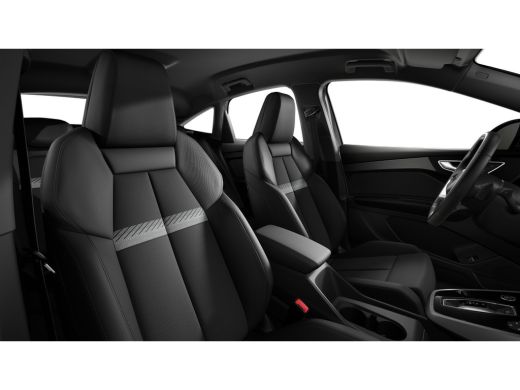 Audi Q4 e-tron S edition Competition | Achterklep, automatisch bedienbaar | Achteruitrijcamera | Adaptive cruise... ActivLease financial lease