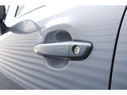 Citroën C3 Aircross 1.2 PURETECH 110PK SHINE C-SERIES / NAVI / CLIMA / LED / PDC / 16" LMV / KEYLESS / BLUETOOTH / CR... ActivLease financial lease