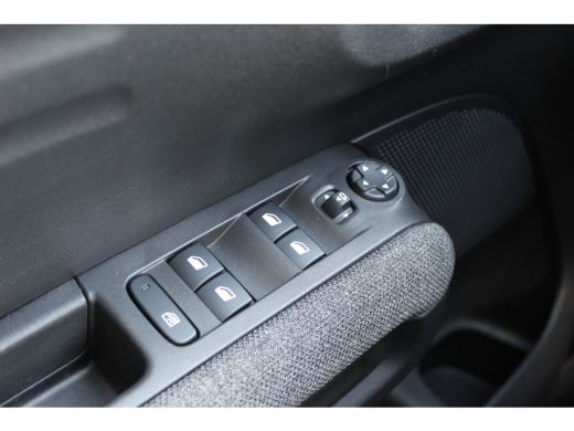 Citroën C3 Aircross 1.2 PURETECH 110PK SHINE C-SERIES / NAVI / CLIMA / LED / PDC / 16" LMV / KEYLESS / BLUETOOTH / CR... ActivLease financial lease