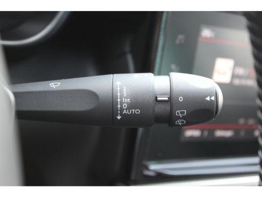 Citroën C3 Aircross 1.2 PURETECH 110PK SHINE C-SERIES / NAVI / CLIMA / LED / PDC / 16" LMV / KEYLESS / BLUETOOTH / CR... ActivLease financial lease