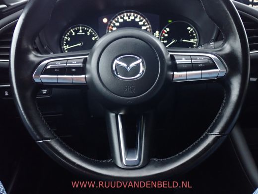 Mazda 3 2.0 e-SkyActiv-G M Hybrid HEADUP / ACC / CARPLAY / DAB ActivLease financial lease