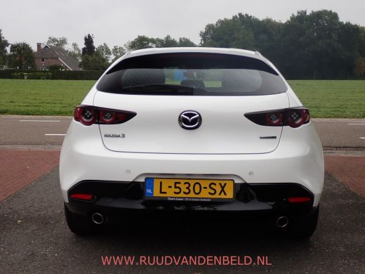 Mazda 3 2.0 e-SkyActiv-G M Hybrid HEADUP / ACC / CARPLAY / DAB ActivLease financial lease