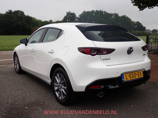 Mazda 3 2.0 e-SkyActiv-G M Hybrid HEADUP / ACC / CARPLAY / DAB ActivLease financial lease