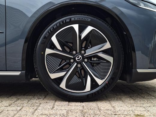 Mazda 6 Takumi 68.8 kWh ! Nu leverbaar! | Zwart leder | 360 Camera | Geheugenstoelen | Panorama Dak | Hea... ActivLease financial lease