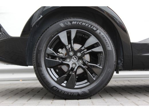 Opel Grandland 1.2 TURBO 130PK LEVEL 4 GS AUTOMAAT / NAVI / LEDER / CLIMA / LED / PDC / AGR / 18" LMV / CAMERA /... ActivLease financial lease