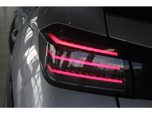 Peugeot 208 1.2 Turbo 100-PK GT PARKEERCAMERA | NAVI | DRAADLOZE CARPLAY | PDC V+A ActivLease financial lease