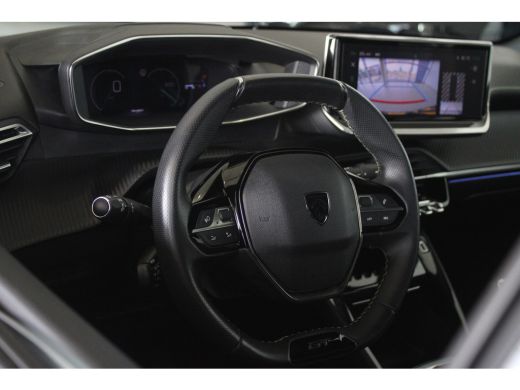 Peugeot 208 1.2 Turbo 100-PK GT PARKEERCAMERA | NAVIGATIE | DRAADLOZE CARPLAY| FULL LED | PDC V+A ActivLease financial lease