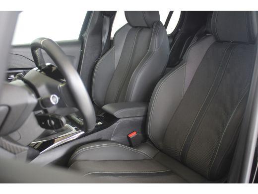 Peugeot 208 1.2 Turbo 100-PK GT PARKEERCAMERA | NAVIGATIE | DRAADLOZE CARPLAY| FULL LED | PDC V+A ActivLease financial lease