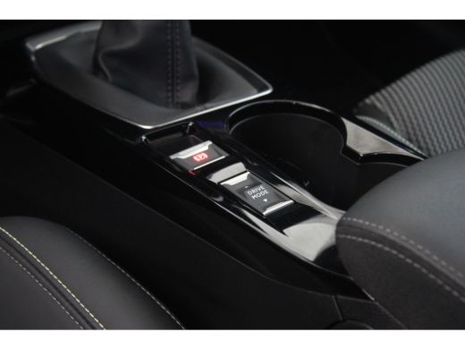 Peugeot 208 1.2 Turbo 100-PK GT PARKEERCAMERA | NAVIGATIE | DRAADLOZE CARPLAY| FULL LED | PDC V+A ActivLease financial lease