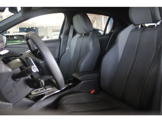 Peugeot 208 Hybrid 136-PK e-DCS6 GT PARKEERCAMERA | DRAADLOZE CARPLAY | KEYLESS | ADAPTIVE CRUISE CONTROL | LED ActivLease financial lease