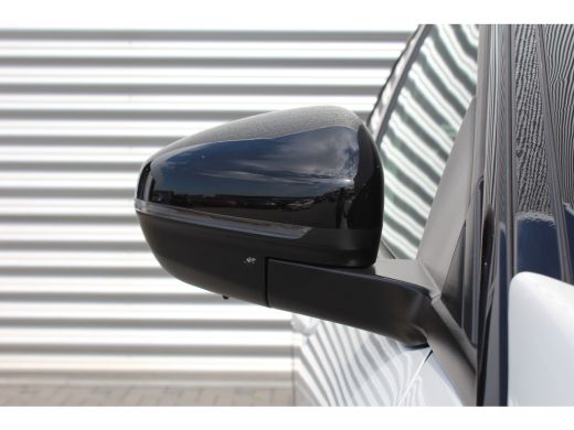 Peugeot 5008 1.6 PURETECH 180PK 7-ZITS GT PACK AUTOMAAT / NAVI / LEDER / CLIMA / FULL-LED / 19" LMV / CAMERA /... ActivLease financial lease
