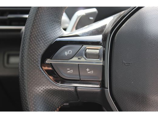 Peugeot 5008 1.6 PURETECH 180PK 7-ZITS GT PACK AUTOMAAT / NAVI / LEDER / CLIMA / FULL-LED / 19" LMV / CAMERA /... ActivLease financial lease