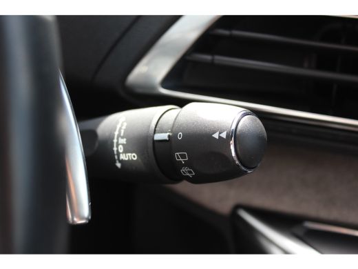 Peugeot 5008 1.6 PURETECH 180PK 7-ZITS GT PACK AUTOMAAT / NAVI / LEDER / CLIMA / FULL-LED / 19" LMV / CAMERA /... ActivLease financial lease