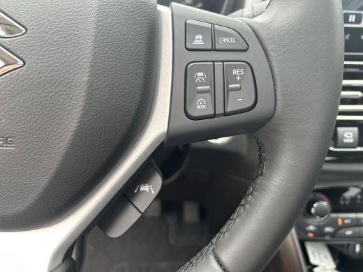 Suzuki S-Cross 1.4 Boosterjet Style Smart Hybrid ActivLease financial lease