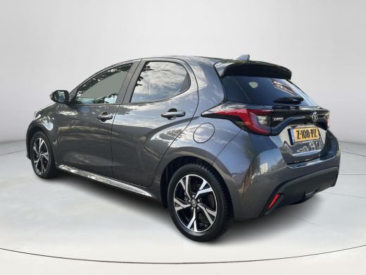 Toyota Yaris 1.5 Hybrid 115 First Edition ActivLease financial lease