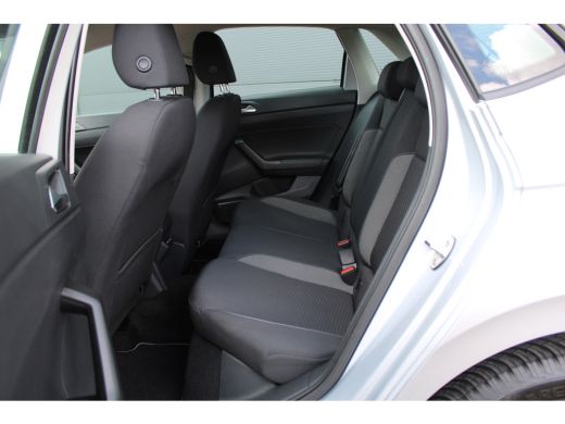 Volkswagen Polo 1.0 TSI Life | Achterbank in delen neerklapbaar | Airco | Alarm klasse 1(startblokkering) ActivLease financial lease
