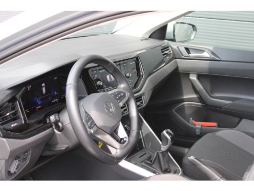 Volkswagen Polo 1.0 TSI Life | Achterbank in delen neerklapbaar | Airco | Alarm klasse 1(startblokkering) ActivLease financial lease
