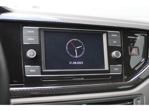 Volkswagen Polo 1.0 TSI Life | Achterbank in delen neerklapbaar | Airco | Alarm klasse 1(startblokkering) ActivLease financial lease