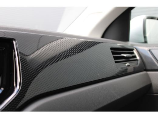 Volkswagen Polo 1.0 TSI Life | Achterbank in delen neerklapbaar | Airco | Alarm klasse 1(startblokkering) ActivLease financial lease