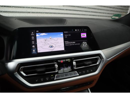 BMW 3 Serie M-Sport M Schaalstoelen / Dravit Grau / HiFi / Camera / ActivLease financial lease