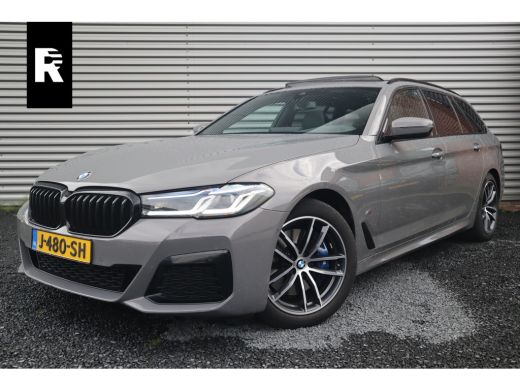 BMW 5 Serie Touring 530i High Executive M-Sport Bernina Grau / Pano / Camera / Laser