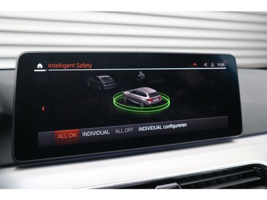 BMW 5 Serie Touring 530i High Executive M-Sport Bernina Grau / Pano / Camera / Laser ActivLease financial lease