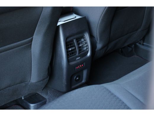 Ford Kuga 2.5 PHEV ST-LINE | NL-AUTO! | 1 EIGENAAR! | PANODAK | WINTERPACK | CAMERA | APPLE CARPLAY & ANDRO... ActivLease financial lease