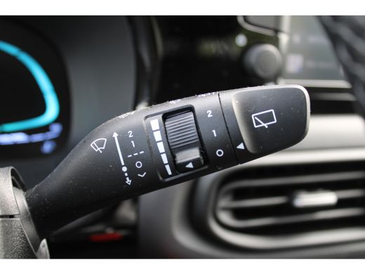 Hyundai i10 1.0 Comfort | Airco | Armsteun voor | Multimedia scherm standaard ActivLease financial lease