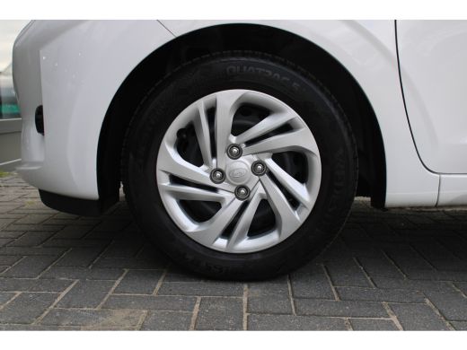 Hyundai i10 1.0 Comfort | Airco | Armsteun voor | Multimedia scherm standaard ActivLease financial lease