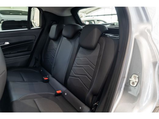 Jeep Avenger Summit 54 kWh | Navigatie | Warmtepomp | Apple Carplay & Android Auto | Camera | LED | Keyless | ... ActivLease financial lease