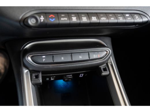Jeep Avenger Summit 54 kWh | Navigatie | Warmtepomp | Apple Carplay & Android Auto | Camera | LED | Keyless | ... ActivLease financial lease